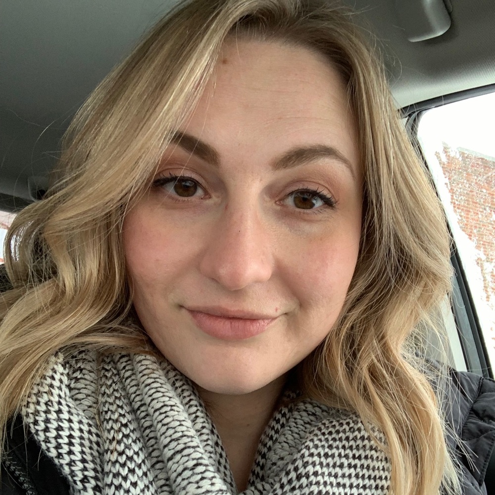 Meet your Posher, Kelly